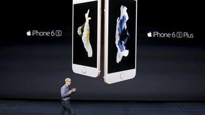 رئيس آبل يعلن أسباب انخفاض مبيعات شركته لأول مرة في تاريخها