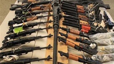 حبس المتهمين بالاتجار في الأسلحة النارية بالبدرشين