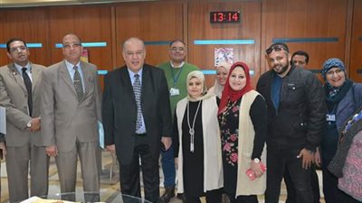 مطار القاهرة يكرم مديرة عام إدارة الإعلام لإحالتها للتقاعد (صور)