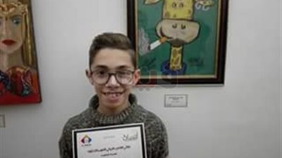 طفل يفوز بجائزة ملتقى القاهرة الدولي للفنون التشكيلية (فيديو)