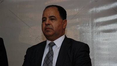 المالية للمواطنين: «معلش اتحملوا شوية الأسوأ عدا»