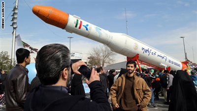 فرض عقوبات على 5 هيئات إيرانية مرتبطة ببرنامج الصواريخ الباليستية