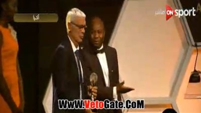 لحظة إعلان «كوبر» أفضل مدير فني بأفريقيا (فيديو)