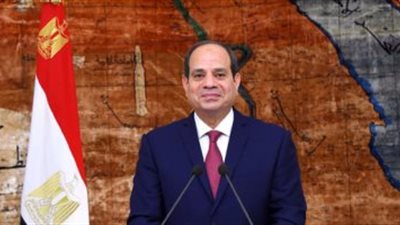السيسي يهنئ الشعب المصري بحصاد جوائز كرة القدم الأفريقية