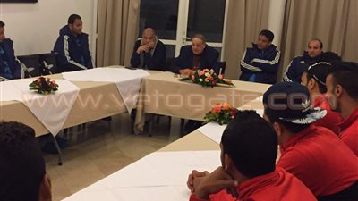 بالصور.. عبد السلام يحفز لاعبي المقاصة قبل مواجهة الرجاء