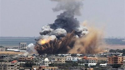 ارتفاع عدد ضحايا سقوط قذائف على منزلين برفح إلى 5 متوفين