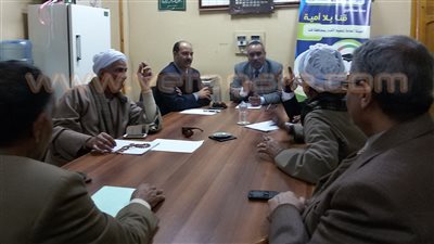 بالفيديو والصور.. نواب البرلمان يطلقون مبادرة صندوق «قنا بلا أمية»