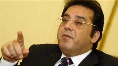 لأعلى سعر شعار الحرب بين أيمن نور ومعارضيه في الشرق.. رئيس القناة يفتح النار من جديد ويتهم العاملين بالخيانة.. وسامي كمال الدين يرد: الهارب يطلب العفو من القاهرة