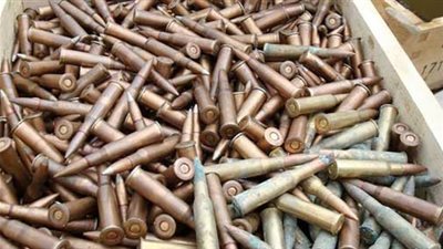 ضبط «80» طلقة آلية داخل سيارة مسروقة بالبحيرة