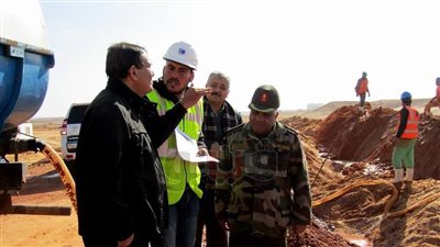 زكي عابدين يتفقد عددا من مشروعات العاصمة الإدارية (صور)