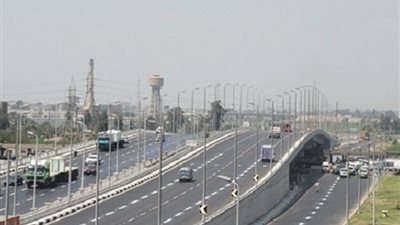 عودة الحركة المرورية لطبيعتها بطريق صحرواي البحيرة