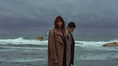 جلسة تصوير على شواطئ الإسكندرية تشعل «فيس بوك» (صور)