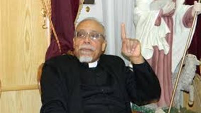 الأنبا كيرلس وليم رئيسا لبيت العائلة المصرية بأسيوط