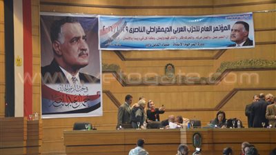 انسحاب قيادات من مؤتمر الحزب الناصري بعد هتافات منددة بالإدارة