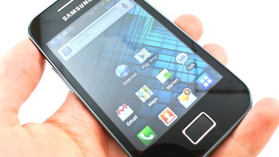 هولندا تحظر بيع Galaxy Ace، S2