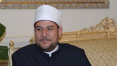 اتحاد المبدعين العرب يمنح وزير الأوقاف شهادة التفرد في الإبداع