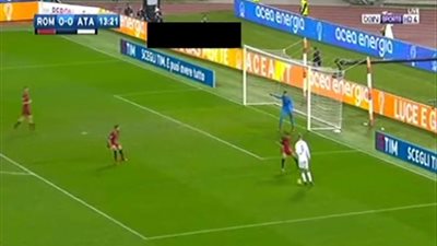 «روما» يتأخر بثنائية أمام أتلانتا بالشوط الأول (فيديو)