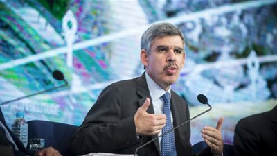 العريان: الدول تضعف عملاتها في معركة من أجل النمو العالمي