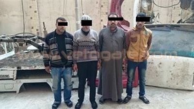 بالصور.. مباحث الدقهلية يضبط تشكيلا عصابيا تخصص في سرقة السيارات