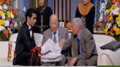 بالفيديو.. زفة بلدى لعروسين على الهواء ببرنامج «أنا مصر»