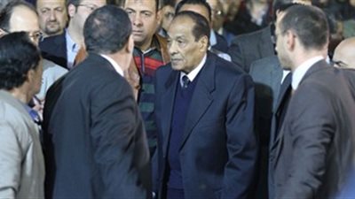 بالفيديو.. المشير طنطاوي «جنرال الرياضة المصرية».. يفضل المشي يوميا.. شجع «مصر» في بطولة أفريقيا لليد.. حضر مباراة «الزمالك وطلائع الجيش».. ومشاركته في عزاء «حمادة إ