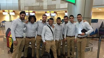 بعثة المصري تغادر القاهرة إلى الإمارات استعدادا للسوبر (صور)