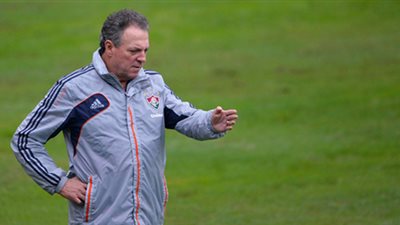 الأهلي يستبعد براجا من ترشيحات خلافة بيسيرو