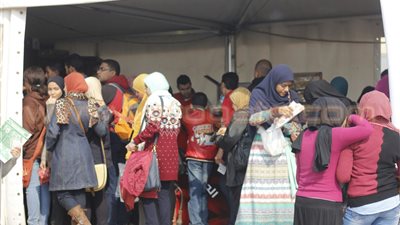 سفير بريطانيا بالقاهرة: معرض الكتاب مكان جميل للأصدقاء