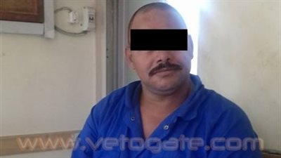 الاعترافات الكاملة لقاتل زوجته الحامل وأبنائه الأربعة.. سفاح أسيوط يذبح عائلته بدم بارد.. المتهم تزوج 5 مرات سابقة.. اعتاد تلقين زوجته «علقة ساحنة» يوميًا.. وطلب الزواج من ابنة خالته بعد تنف