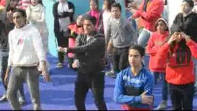 بالفيديو.. «المهرجانات» تنشر البهجة بين جمهور معرض الكتاب