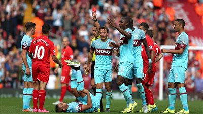 «ليفربول» يتعادل سلبيًا مع «وست هام» بالشوط الأول