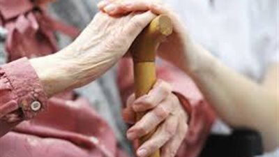 فرنسا الأولى أوروبيا في عدد المسنين