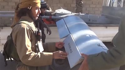 بالصور.. داعش ينشر مقاطع لإسقاط طائرة بدون طيار بالعراق