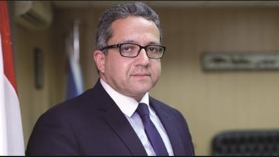 تفاصيل إيقاف انتداب الموظفين الإداريين من الآثار للوزارات الأخرى