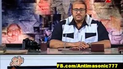 بالفيديو.. «أبو حفيظة» على طريقة «الناصر صلاح الدين»: «حمدين» ينسحب أمام «السيسي» في معركة البوسترات