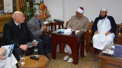 وكيل الأزهر يبحث سبل التعاون مع مفتي أستراليا