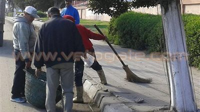 بالصور.. ضواحي بورسعيد يواصل حملاته اليومية لرفع كفاءة الشوارع