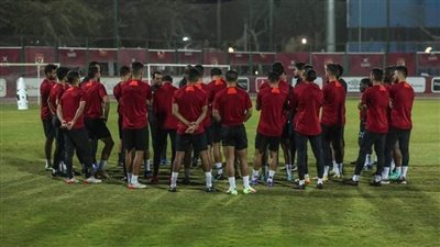 أخبار الأهلي: الفريق يختتم تدريباته استعدادًا لمواجهة المقاولون.. وحقيقة انتقال محمد شريف إلى الزمالك