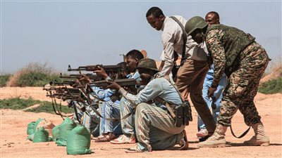 قرب الحدود الإثيوبية.. حركة الشباب الصومالية تشن هجوما على قاعدة عسكرية