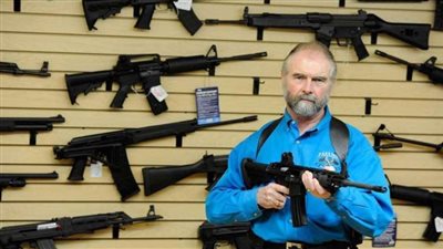 الأول من نوعه.. النواب الأمريكي يقر مشروع قانون يحظر بعض البنادق شبه الآلية