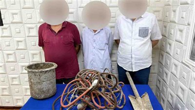 ضبط 3 أشخاص بتهمة التنقيب عن الآثار في الجمالية 