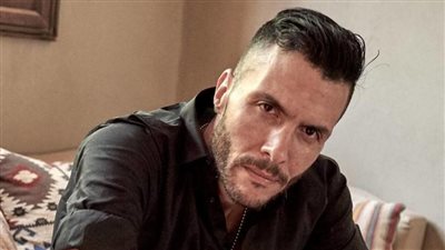 أمير عيد بعد نجاح حفلي كايروكي في القاهرة والإسكندرية: كان بيحضرلنا 50 واحد 