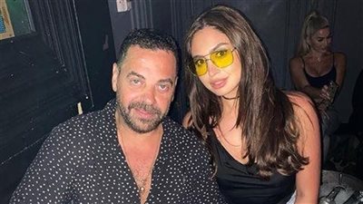 وصلة رقص بين نيكول سعفان وطارق العريان