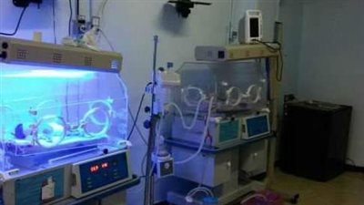 تحمل جنينا بداخلها.. أطفال المنصورة تواصل فحص طفلة حديثة الولادة | صور