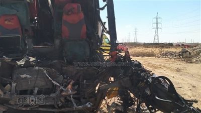  الصور الأولى لحادث تصادم أتوبيس بسيارة نقل بطريق مطروح الساحلي