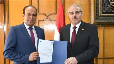 التجديد لعميد معهد الاستزراع السمكي بجامعة قناة السويس