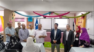 ورشة عمل عن الإتيكيت الوظيفي بتعليم دمياط