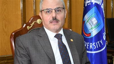 افتتاح مركز التوجيه المهني بجامعة قناة السويس