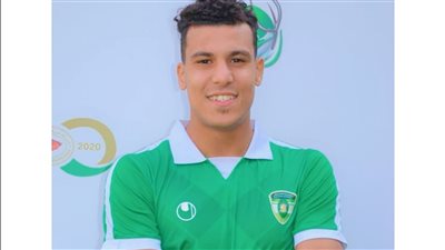 بكر فتحي يتهم نادي 