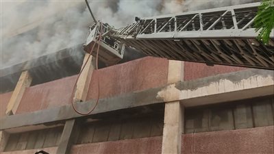 تفاصيل حريق مخزن ملابس بالإسكندرية|صور 